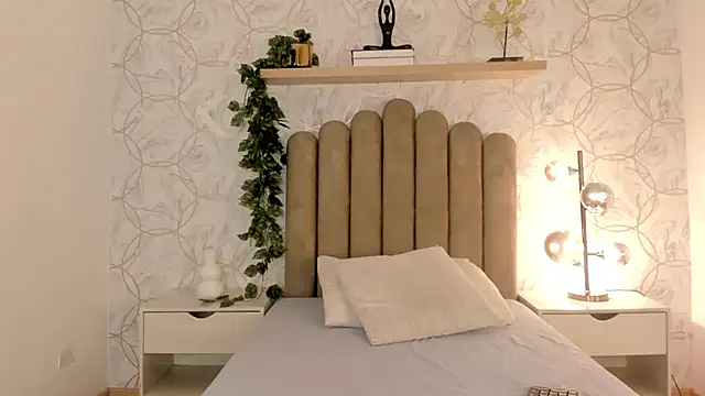 Roma  love online show from March 3, 11:22 am