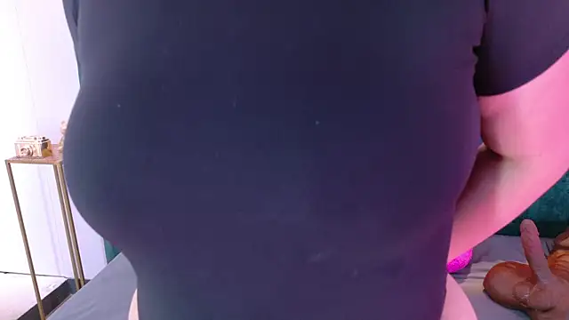 AgathaLynx online show from April 12, 10:53 am