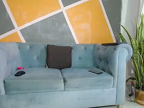 daniela starks online show from March 10, 6:13 pm