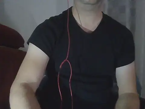 Snapshot of fikoivos chatting on November 8, 9:46 pm fikoivos online show from November 8, 9:46 pm