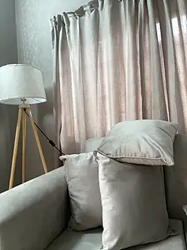 Snapshot of naughtyblackdolie chatting on January 12, 9:30 am naughtyblackdolie online show from January 12, 9:30 am