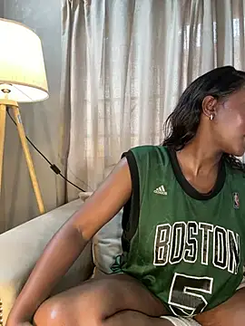 Snapshot of naughtyblackdolie chatting on January 12, 1:48 pm naughtyblackdolie online show from January 12, 1:48 pm