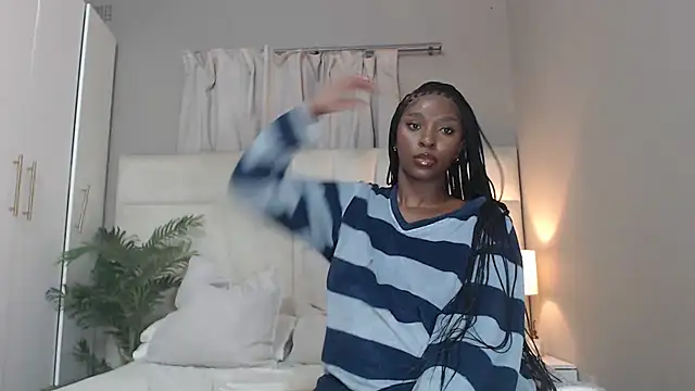 Snapshot of naughtyblackdolie chatting on October 22, 10:42 pm naughtyblackdolie online show from October 22, 10:42 pm