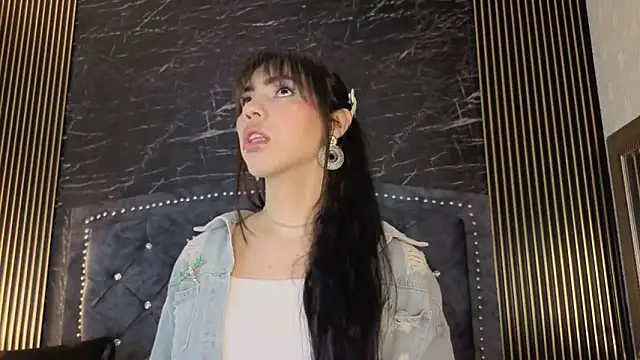 diosagolden online show from November 14, 8:29 pm