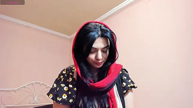 Snapshot of _cleopattra_ chatting on December 24, 6:39 pm cleopattra online show from December 24, 6:39 pm