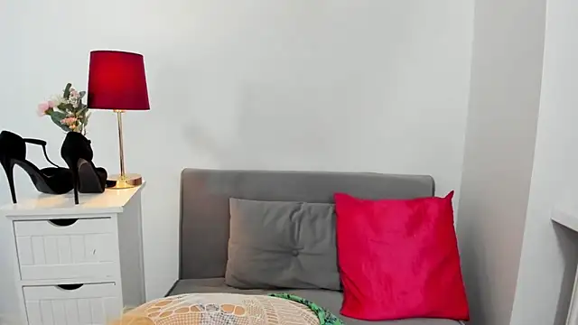 CrystalHotty online show from February 26, 11:04 pm