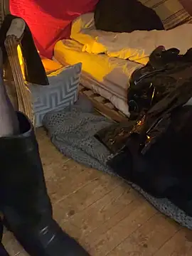 alexheels boots online show from February 5, 6:24 am