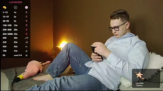 charlie smiley online show from November 25, 2:44 am