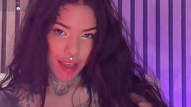 NinaInk online show from April 4, 11:51 am