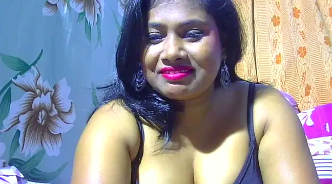 Snapshot of sexy_roma chatting on January 28, 6:39 pm sexy roma online show from January 28, 6:39 pm