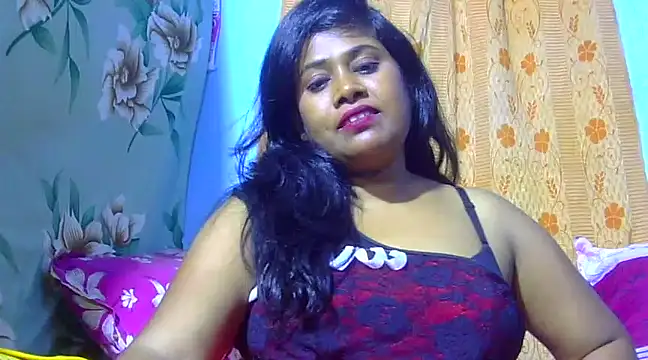 Snapshot of sexy_roma chatting on March 9, 4:55 pm sexy roma online show from March 9, 4:55 pm