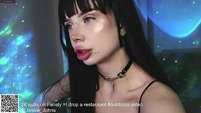 Jessie Johns online show from January 18, 2:32 pm