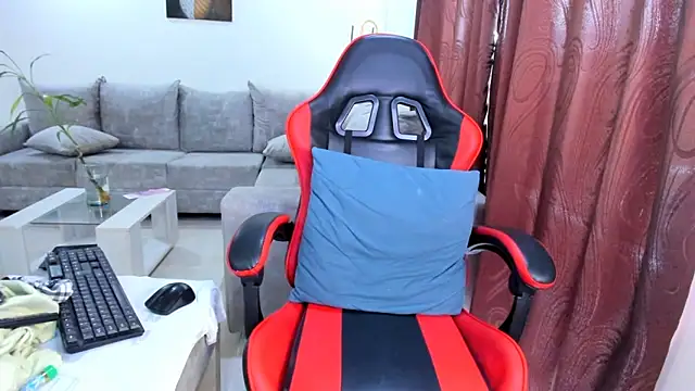 ashleyxlove1 online show from February 26, 10:42 pm