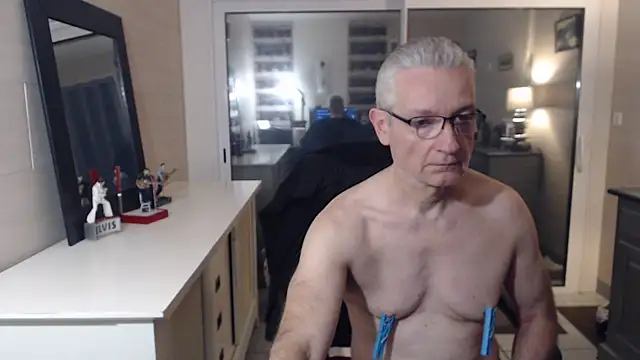 Goduleur69 online show from January 16, 8:46 pm