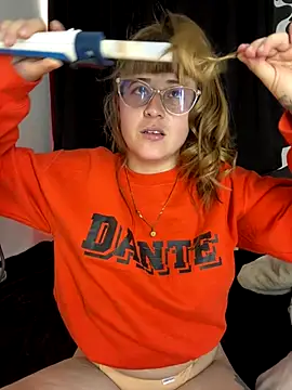 Snapshot of tekila__ chatting on October 23, 7:12 pm tekila online show from October 23, 7:12 pm