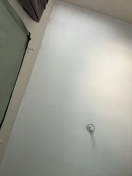 Indiazinhax online show from January 17, 4:11 pm