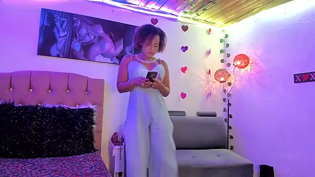 Camille rose  online show from March 15, 12:24 pm