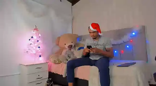 Mateo Reales online show from December 7, 3:58 am