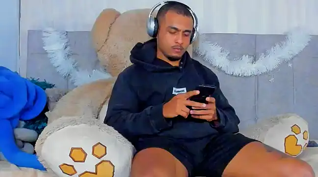 Mateo Reales online show from December 30, 3:47 am