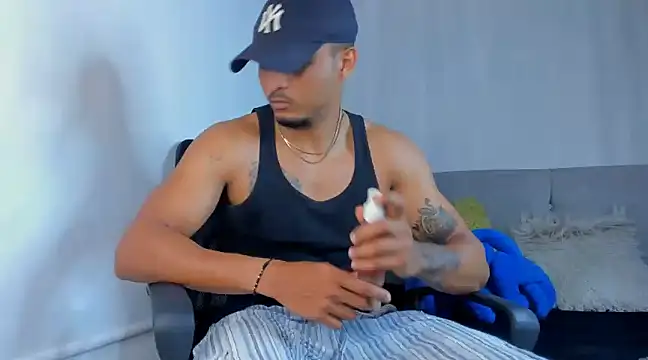 Mateo Reales online show from February 10, 4:08 am