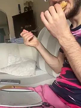 Snapshot of EE123458 chatting on September 23, 1:58 pm EE123458 online show from September 23, 1:58 pm