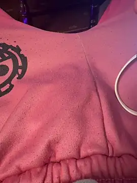 EE123458 online show from February 1, 6:06 pm