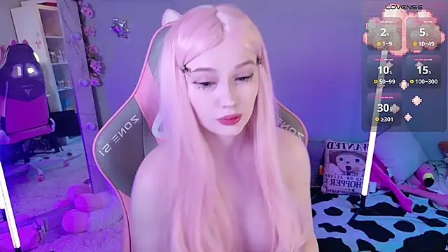 White kitty01 online show from April 16, 3:02 pm