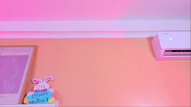 KendalMilleer online show from March 31, 9:10 am