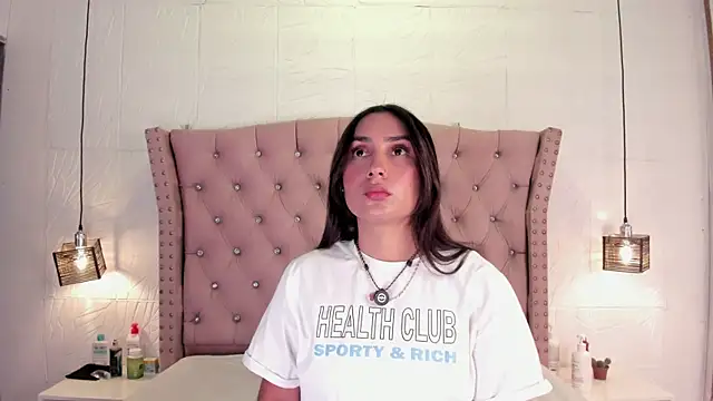 lia sofiia online show from May 25, 9:26 am