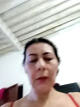 Snapshot of Mia-funny20 chatting on January 16, 10:44 pm Mia-funny20 online show from January 16, 10:44 pm