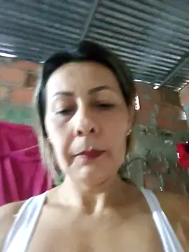 Snapshot of Mia-funny20 chatting on January 30, 8:42 pm Mia-funny20 online show from January 30, 8:42 pm