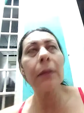 Snapshot of Mia-funny20 chatting on February 15, 8:11 pm Mia-funny20 online show from February 15, 8:11 pm