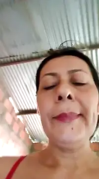 Snapshot of Mia-funny20 chatting on February 25, 8:19 pm Mia-funny20 online show from February 25, 8:19 pm