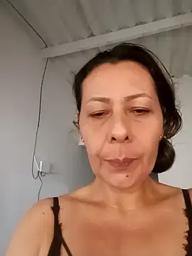 Snapshot of Mia-funny20 chatting on March 15, 12:45 pm Mia-funny20 online show from March 15, 12:45 pm