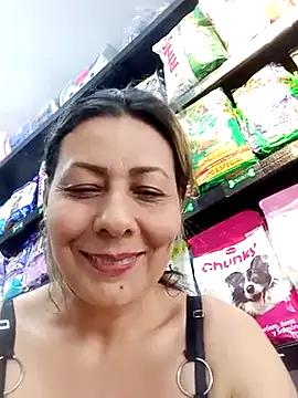 Snapshot of Mia-funny20 chatting on March 19, 7:38 pm Mia-funny20 online show from March 19, 7:38 pm