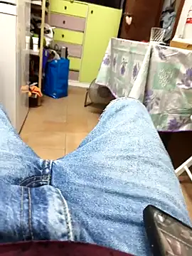 Snapshot of Zbon_45 chatting on July 15, 3:39 pm Zbon 45 online show from July 15, 3:39 pm