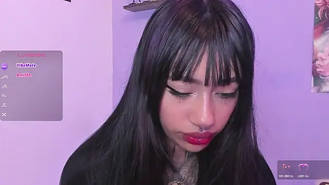 Snapshot of Akari1_Mischief chatting on November 22, 3:05 am Akari1 Mischief online show from November 22, 3:05 am