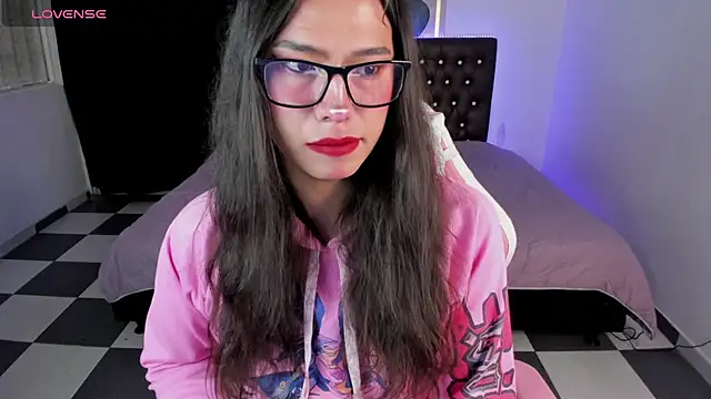 Snapshot of paula_kawaiifu_ chatting on January 5, 5:09 pm paula kawaiifu online show from January 5, 5:09 pm