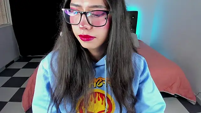 Snapshot of paula_kawaiifu_ chatting on February 25, 5:04 pm paula kawaiifu online show from February 25, 5:04 pm