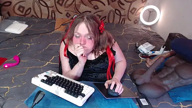 MiniNatalie online show from March 8, 9:50 am