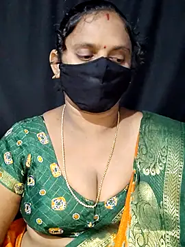 vintage-vibs online show from September 24, 5:49 pm