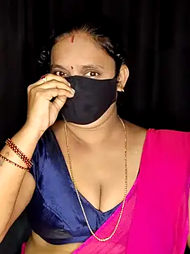 vintage-vibs online show from October 29, 5:25 pm