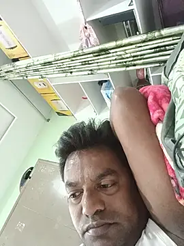 Snapshot of PVNRAO0831 chatting on July 6, 5:59 pm PVNRAO0831 online show from July 6, 5:59 pm