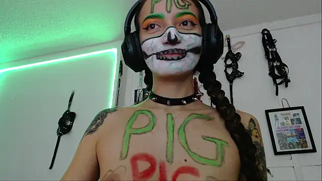 Eloise-brown online show from January 20, 1:39 am