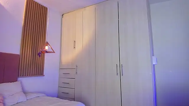 mia nevaeh online show from March 21, 5:49 pm