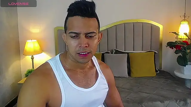 Snapshot of randy_paterman_ chatting on February 22, 1:24 pm randy paterman online show from February 22, 1:24 pm