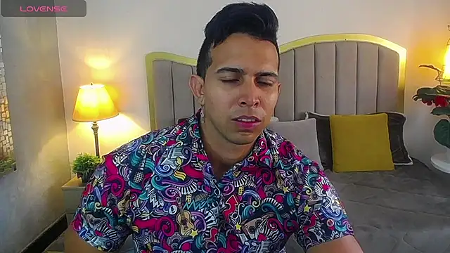 Snapshot of randy_paterman_ chatting on March 1, 1:18 pm randy paterman online show from March 1, 1:18 pm