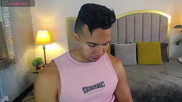 Snapshot of randy_paterman_ chatting on March 14, 1:24 pm randy paterman online show from March 14, 1:24 pm