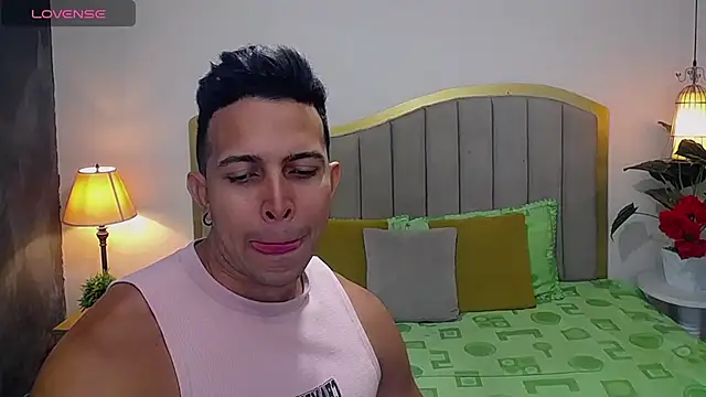 Snapshot of randy_paterman_ chatting on October 10, 1:15 am randy paterman online show from October 10, 1:15 am