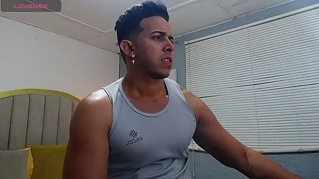 Snapshot of randy_paterman_ chatting on October 24, 1:13 am randy paterman online show from October 24, 1:13 am